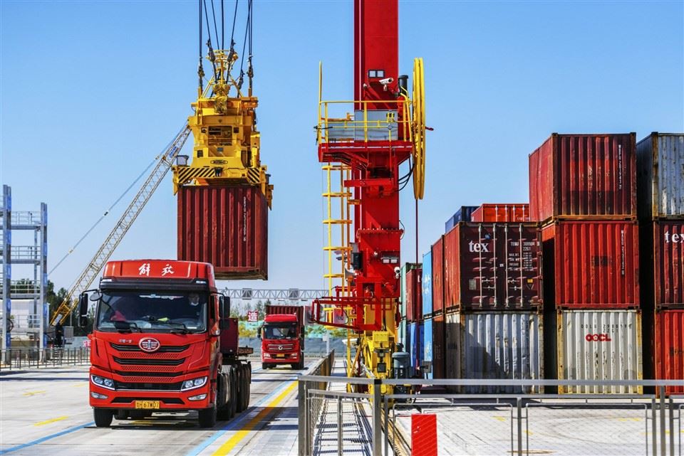 Transport routier partant de la Chine